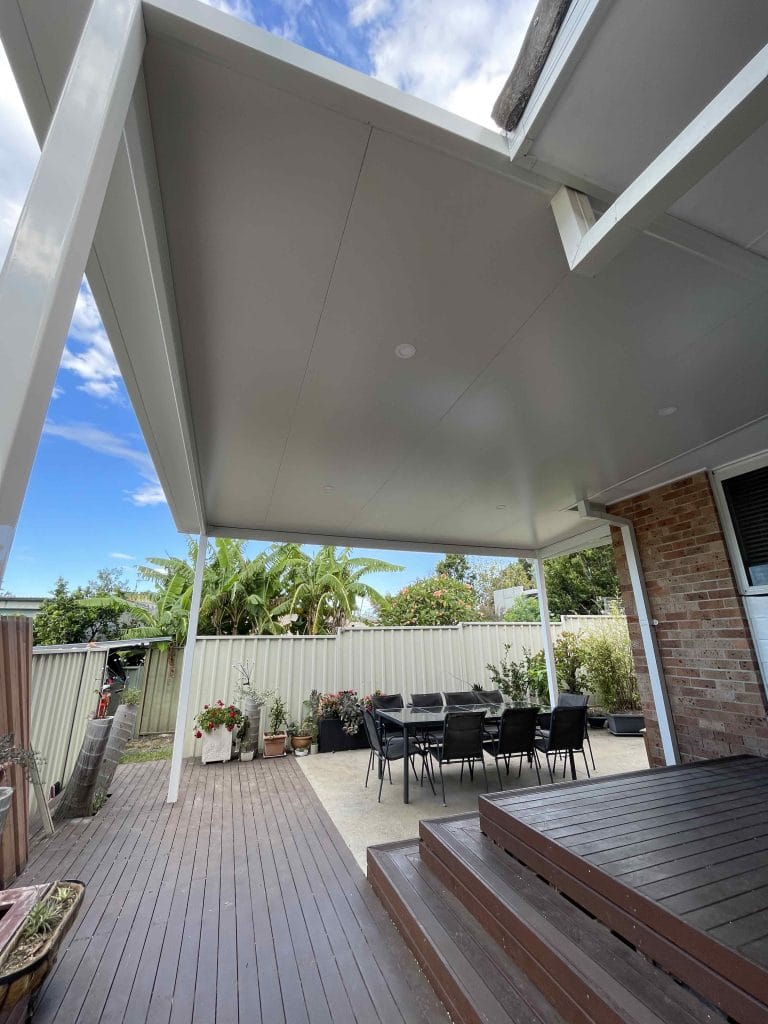 spacious patio pergola constructed by Wollongong pergola specialists